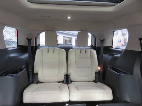 2018 Ford Explorer Platinum