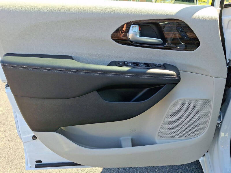 2024 Chrysler Pacifica Limited