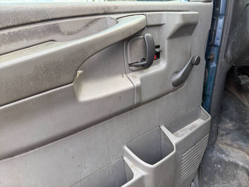 2004 Chevrolet Express 3500