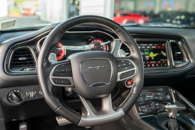2019 Dodge Challenger 17