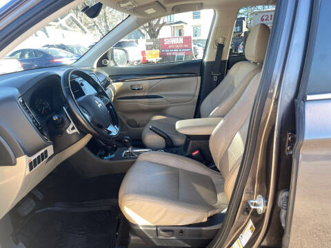 2016 Mitsubishi Outlander GT