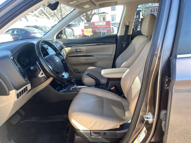 2016 Mitsubishi Outlander GT