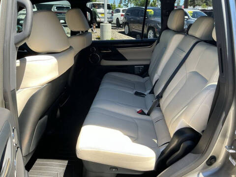 2020 Lexus LX 570 Three-Row