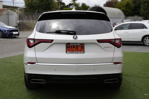 2023 Acura MDX w/Tech