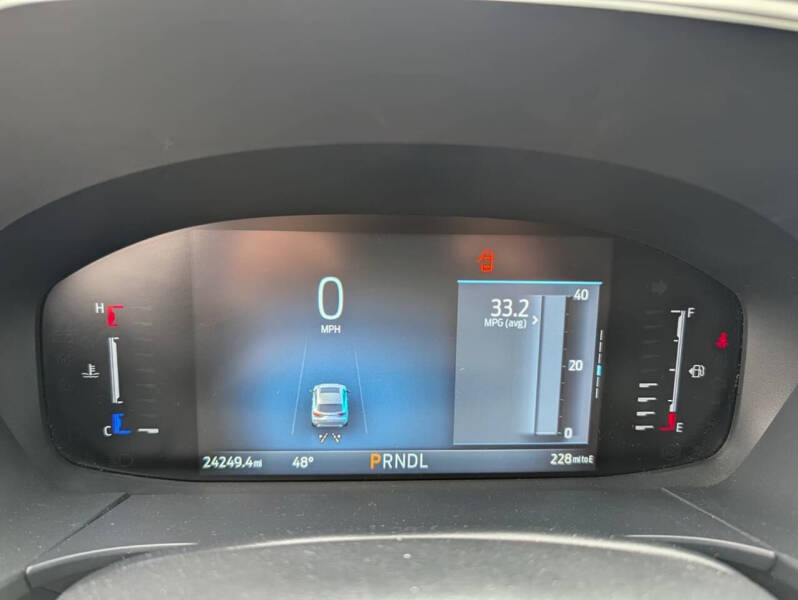 2023 Ford Escape Hybrid ST-Line Select