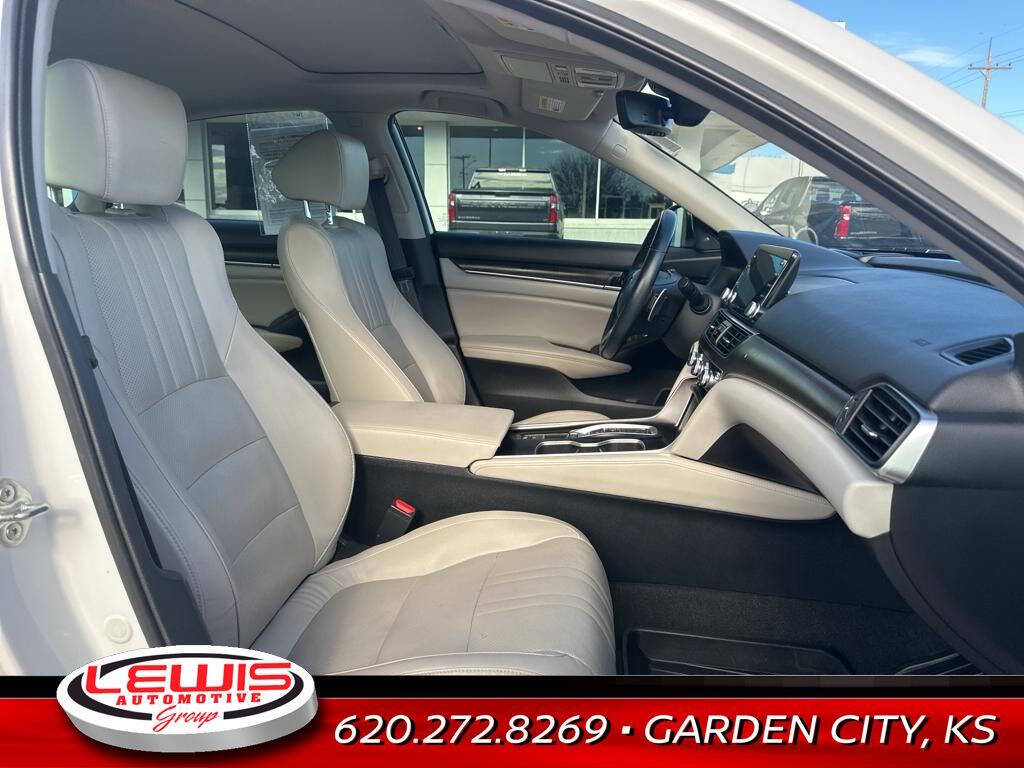 2018 Honda Accord for sale at Lewis Chevrolet of Garden City in Garden City, KS