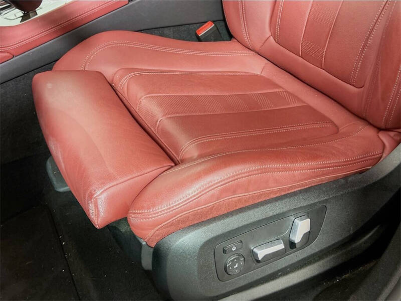 2022 BMW X6 xDrive40i