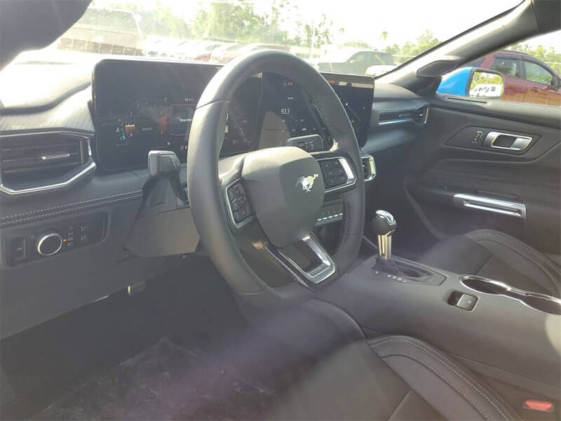 2025 Ford Mustang EcoBoost Premium