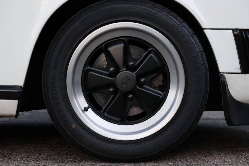1989 Porsche 911 Carrera