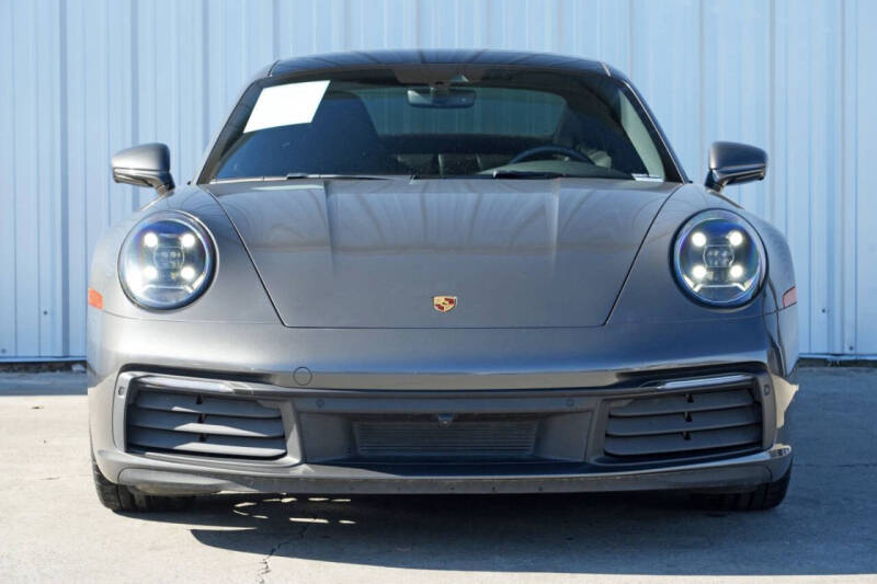 2021 Porsche 911 Carrera