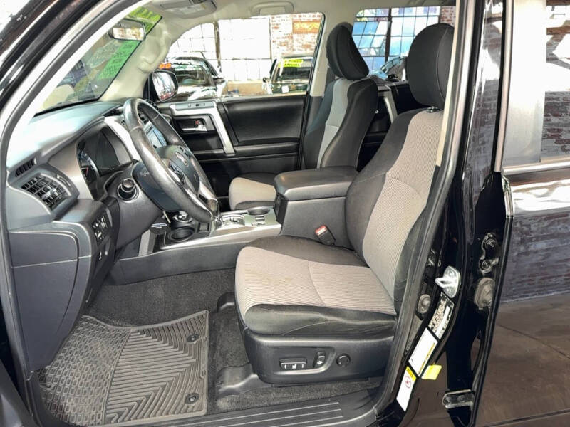 2014 Toyota 4Runner SR5