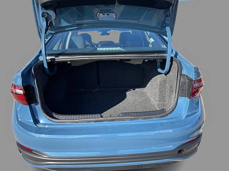 2025 Volkswagen Jetta SE