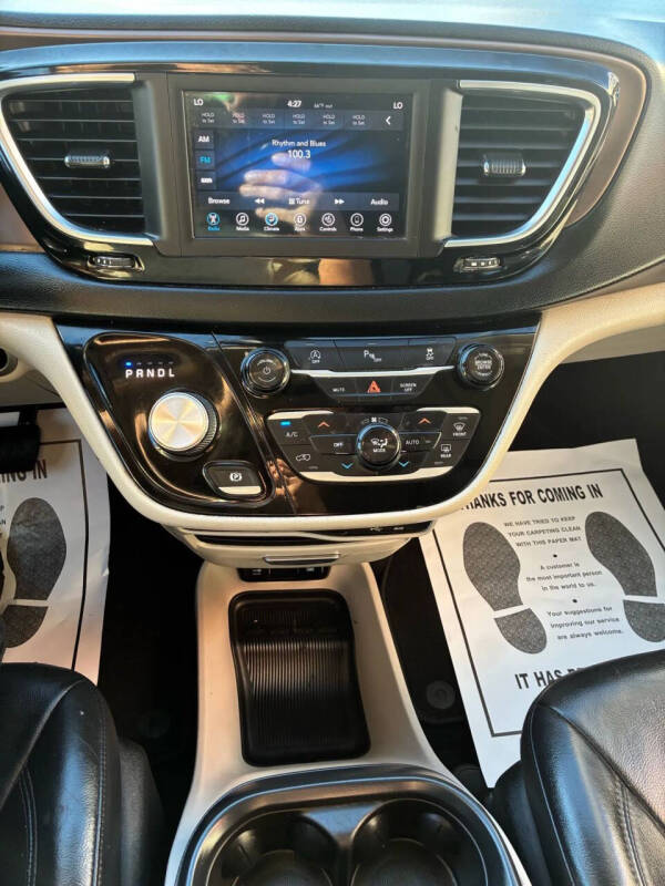 2018 Chrysler Pacifica Touring L