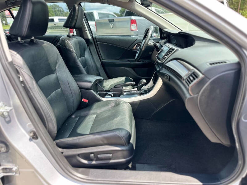 2017 Honda Accord EX-L w/Navi w/Honda Sensing