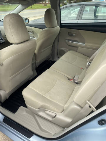 2014 Toyota Prius v