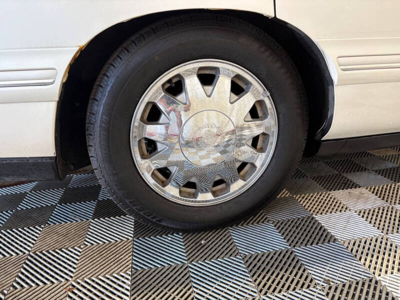 1999 Cadillac DeVille Concours