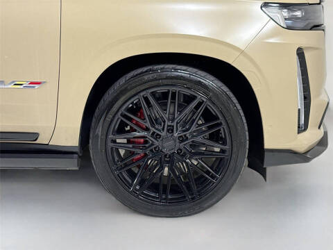 2023 Cadillac Escalade-V