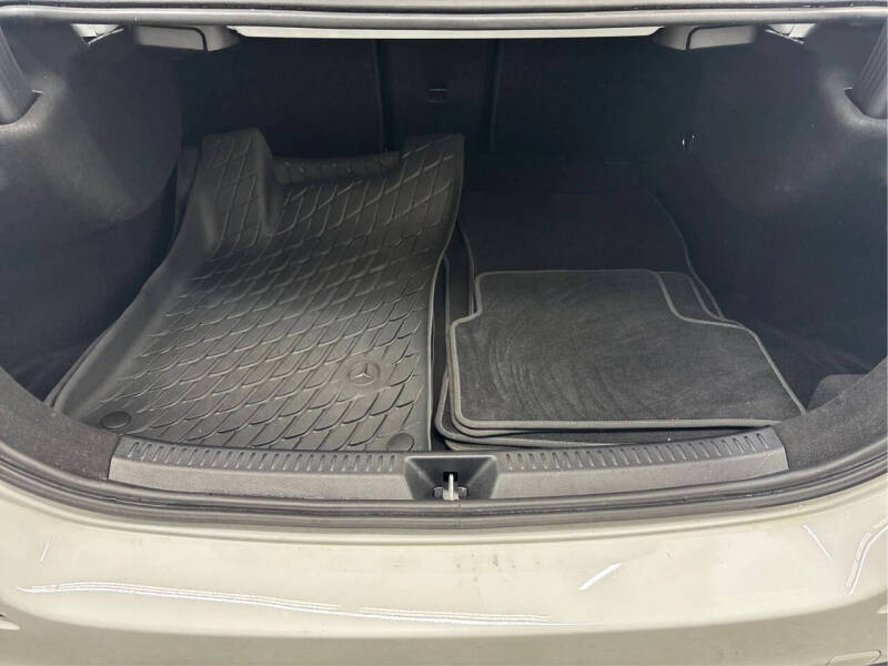 2020 Mercedes-Benz A-Class A 220 4MATIC