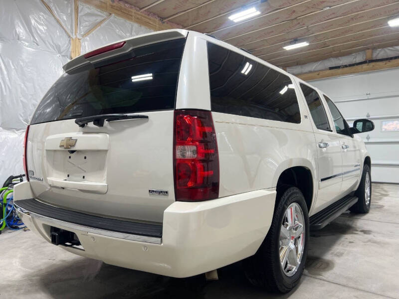 2011 Chevrolet Suburban LTZ