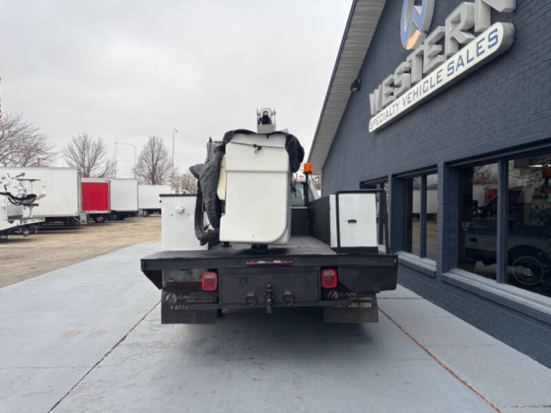 2012 Ford F-550 Super Duty