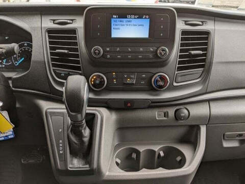 2025 Ford Transit 250