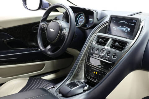 2019 Aston Martin DB11 V8