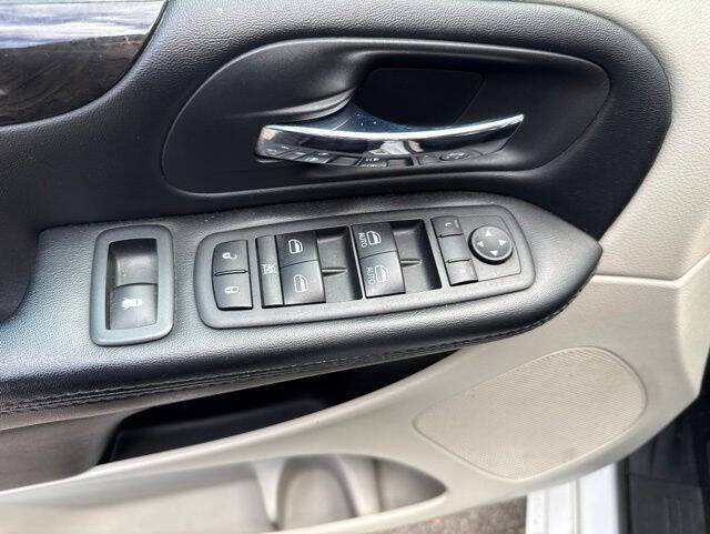 2020 Dodge Grand Caravan SE