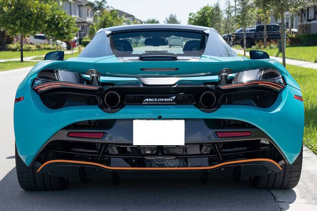 2022 McLaren 720S Spider