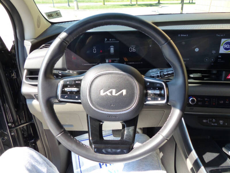 2025 Kia Carnival EX