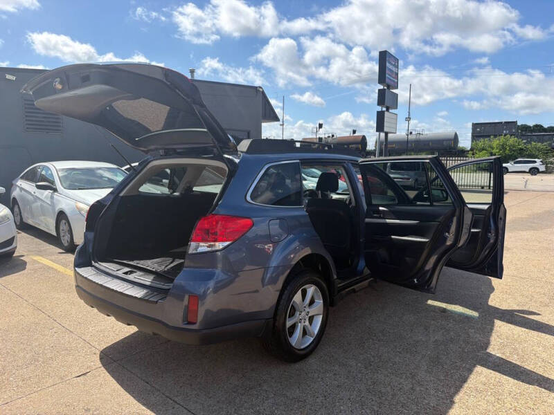 2013 Subaru Outback 2.5i Premium