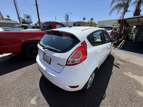 2015 Ford Fiesta SE