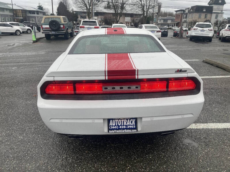 2013 Dodge Challenger SXT
