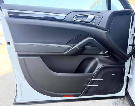2015 Porsche Cayenne S