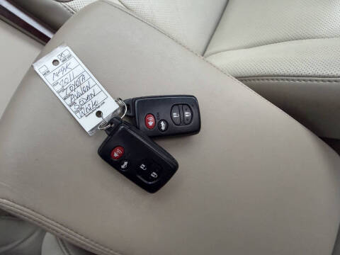 2011 Toyota Avalon Limited