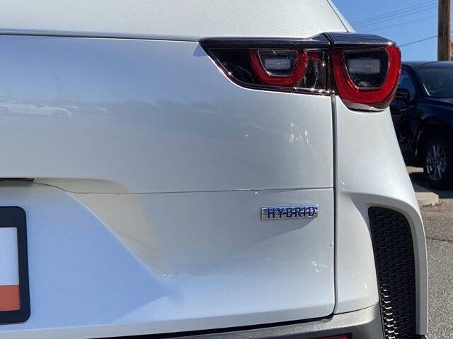 2025 Mazda CX-50 Hybrid Premium