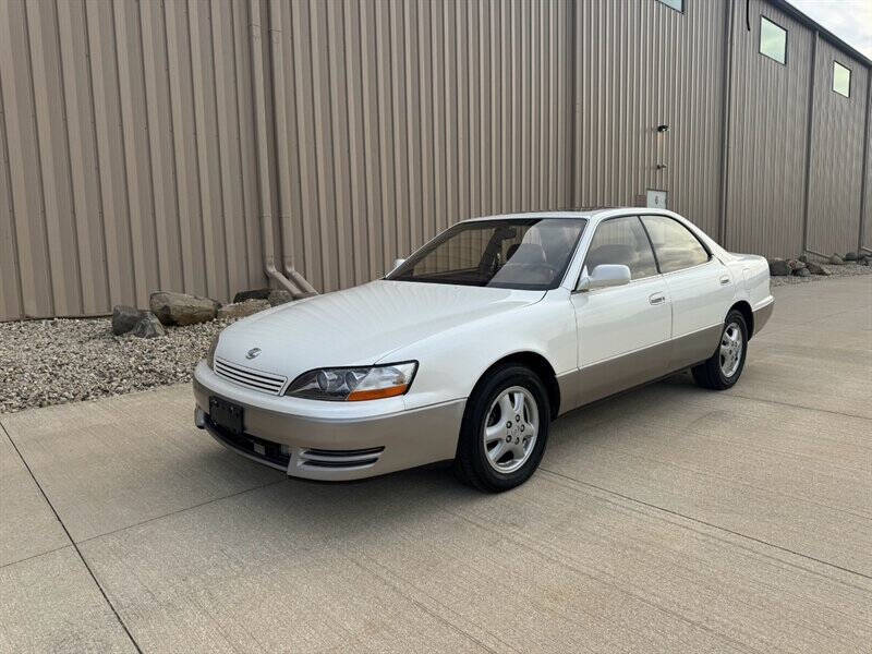 1995 Lexus ES null photo 10