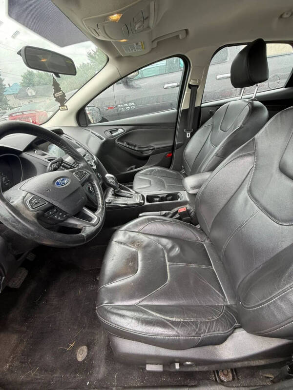 2016 Ford Focus Titanium