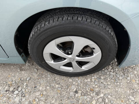 2012 Toyota Prius Two