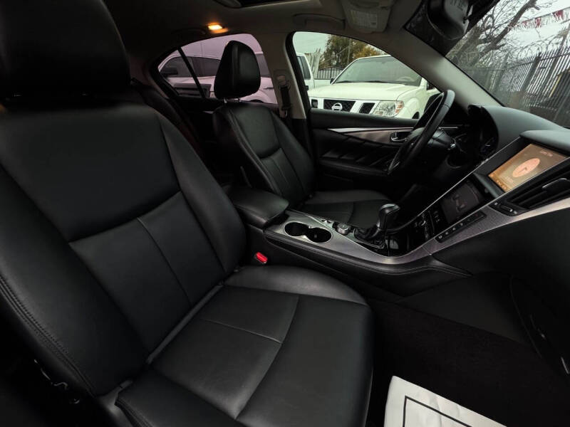 2016 Infiniti Q50 2.0T