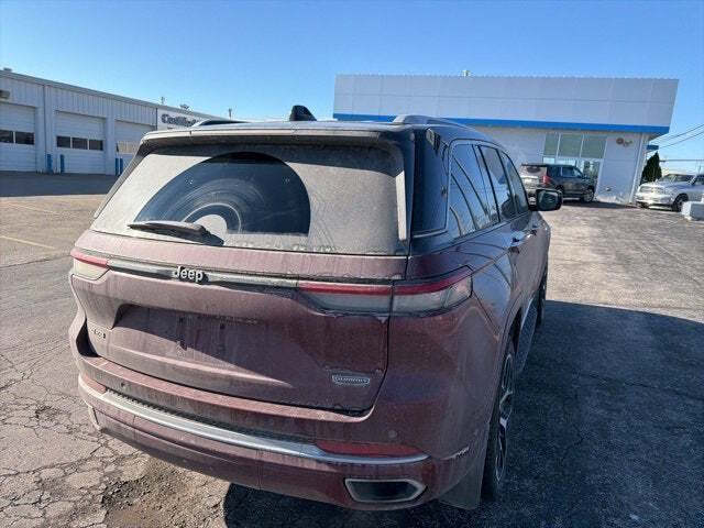 2022 Jeep Grand Cherokee Summit Reserve