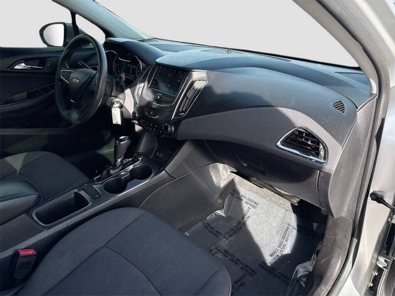 2019 Chevrolet Cruze LT