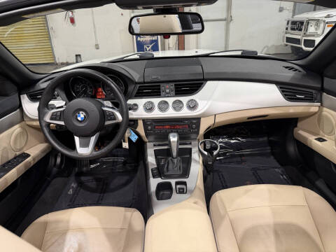 2010 BMW Z4 sDrive30i