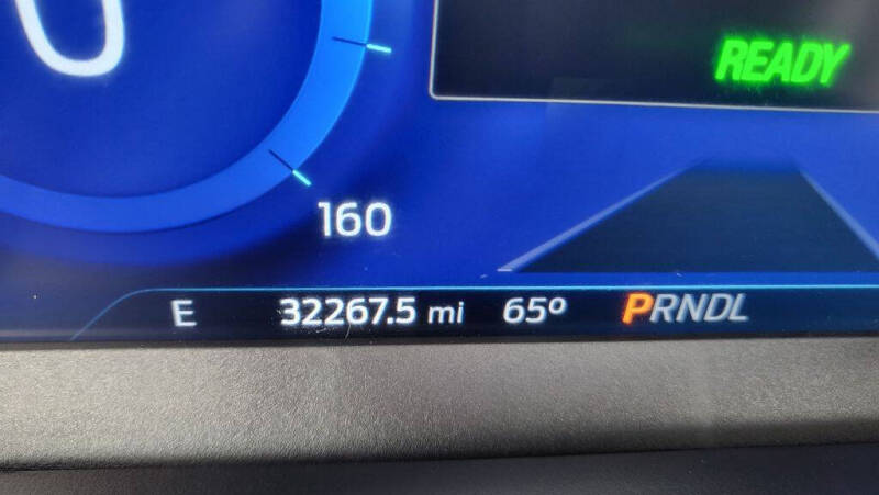 2021 Ford Escape Hybrid Titanium