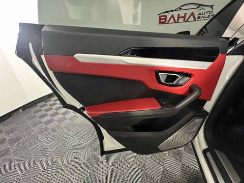 2019 Lamborghini Urus