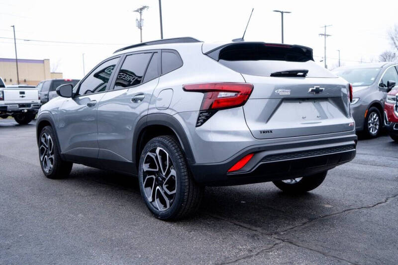 2024 Chevrolet Trax RS