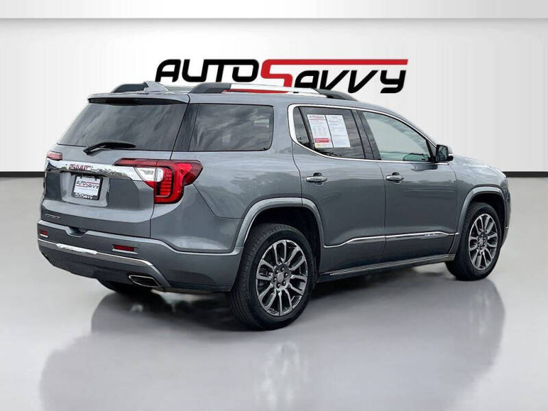 2022 GMC Acadia Denali
