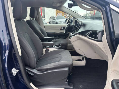 2019 Chrysler Pacifica Touring Plus