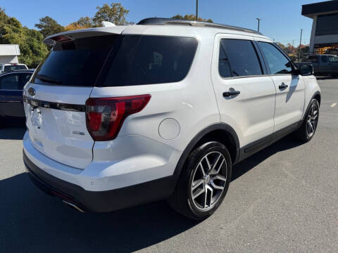 2016 Ford Explorer Sport