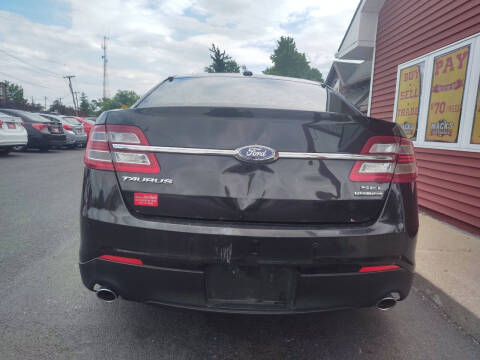 2014 Ford Taurus SEL