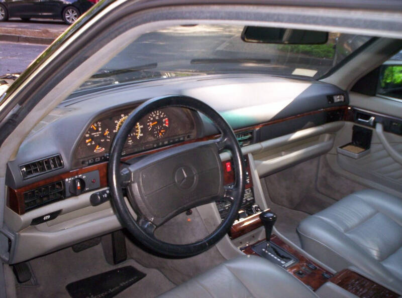 1991 Mercedes-Benz 560-Class 560 SEC